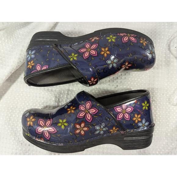 DANSKO! ULTRA COMFORT PATENT LEATHER FLORAL PINK, BLUE, AQUA, BLACK CLOGS!SZ 9.5 - Picture 9 of 9